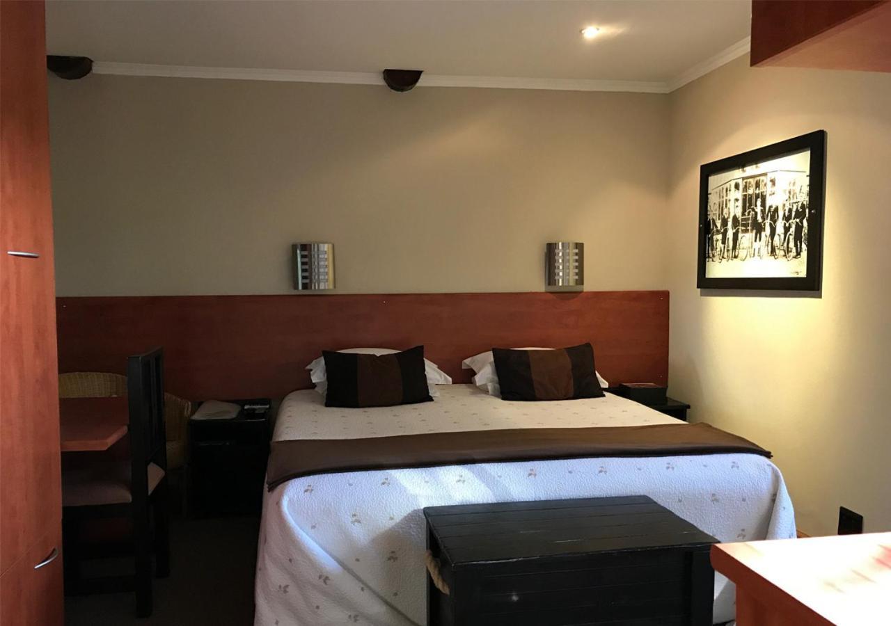 A La Martha'S Air-Port Guest House Port Elizabeth Eksteriør billede