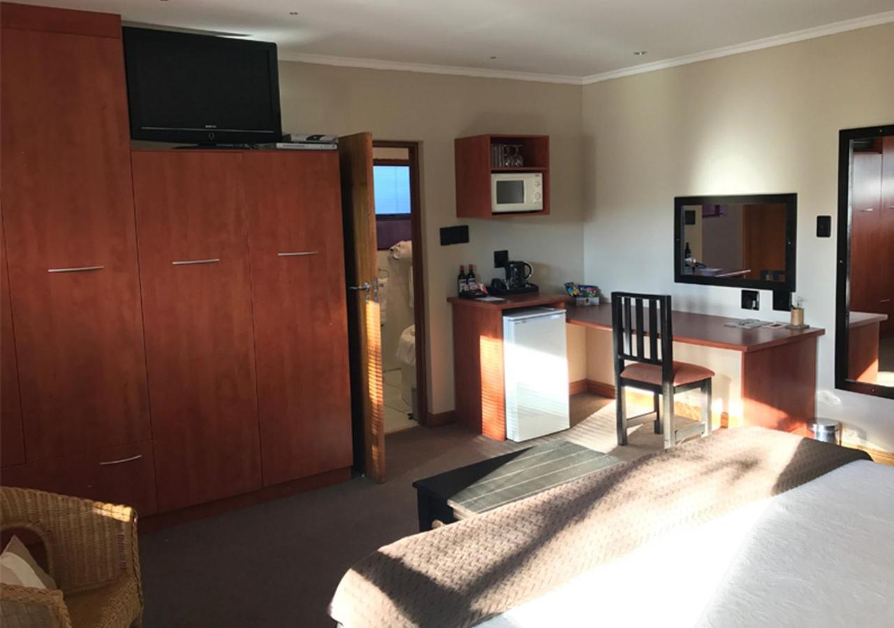 A La Martha'S Air-Port Guest House Port Elizabeth Eksteriør billede